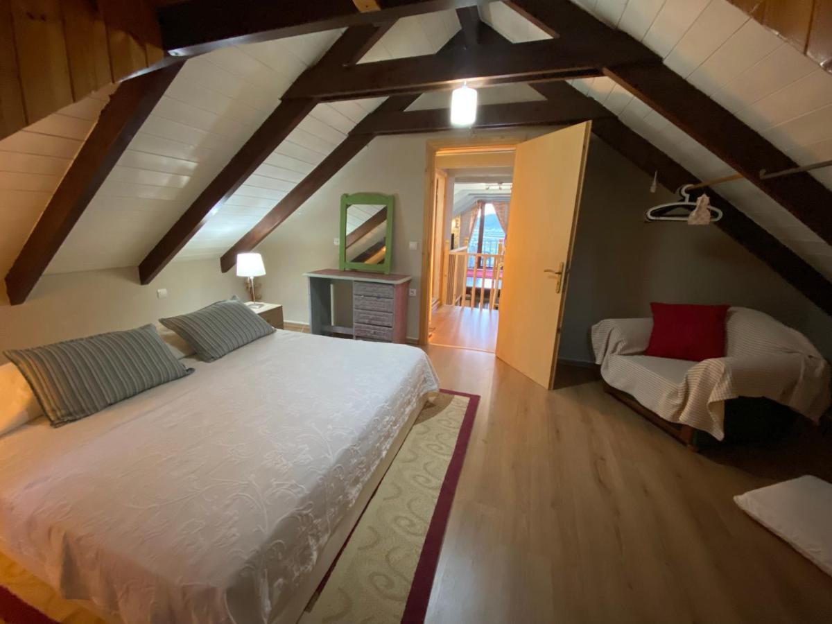 Themis Apartment